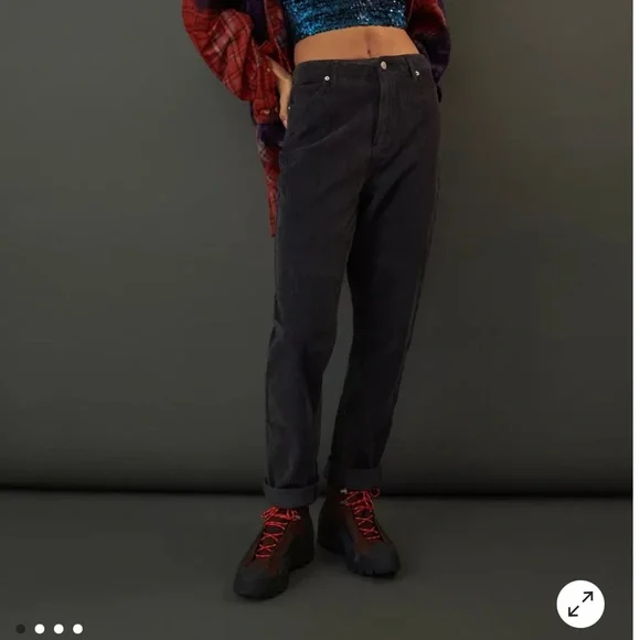 Urban Outfitters Black Corduroy Mom High-rise Pants - Picture 13 of 14